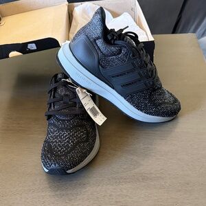 adidas Men’s Black & Gray Knit Running Sneakers